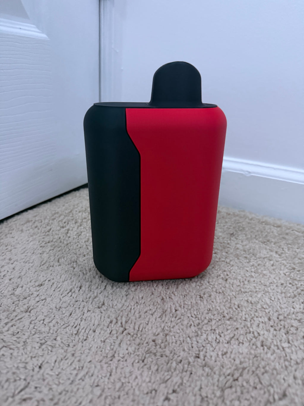 giant geek bar holder